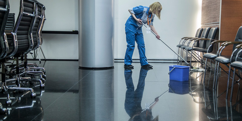 Услуги уборки офисов и административных зданий